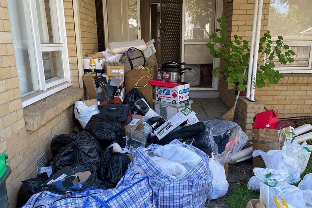 Rubbish Removal Melbourne | Cheap, Fast & Reliable | Go Easy